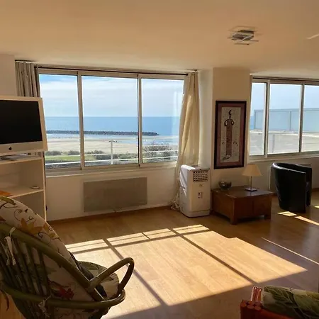 Face A La דירה אגדה