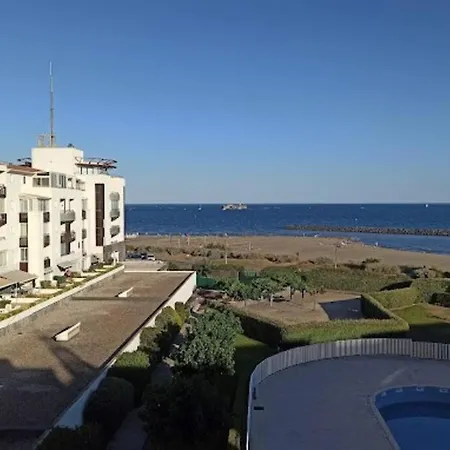 Face A La * אגדה