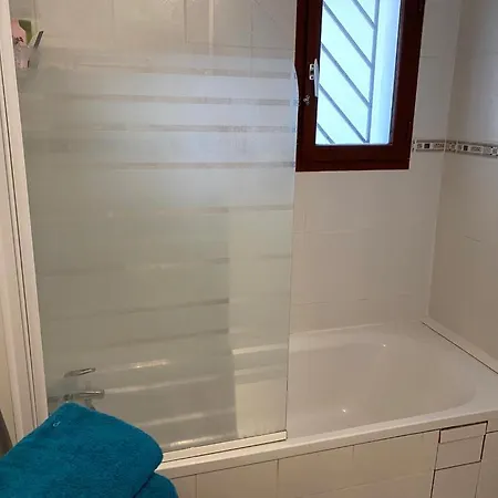 Face A La דירה *